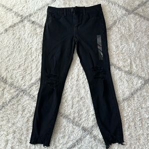 Brand new American Eagle jeans